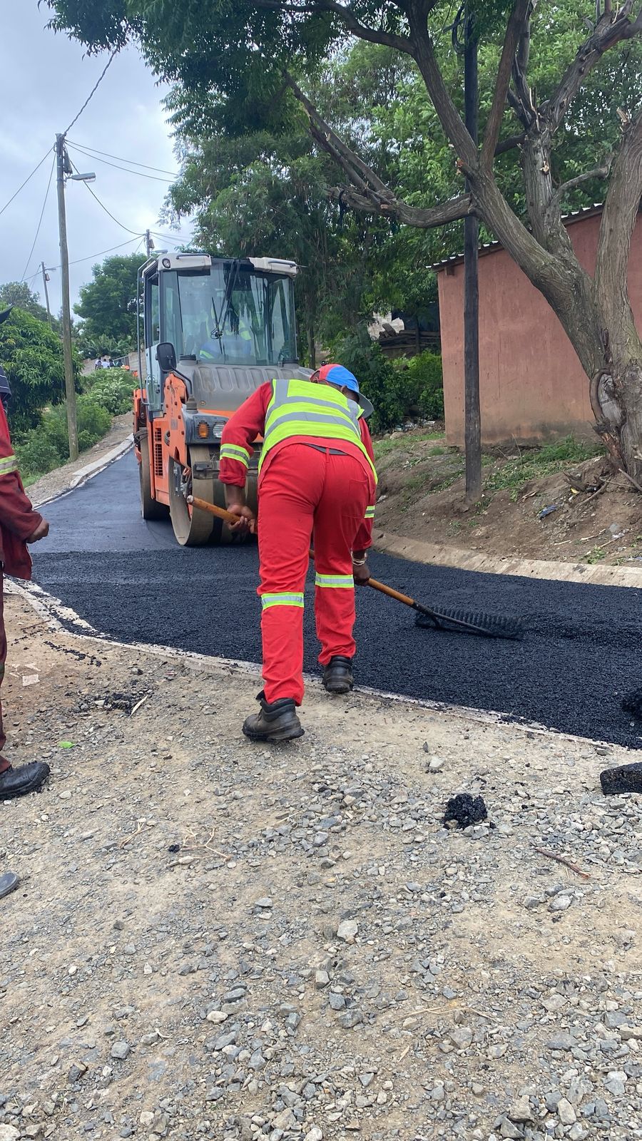 Tarring & asphalt image 14