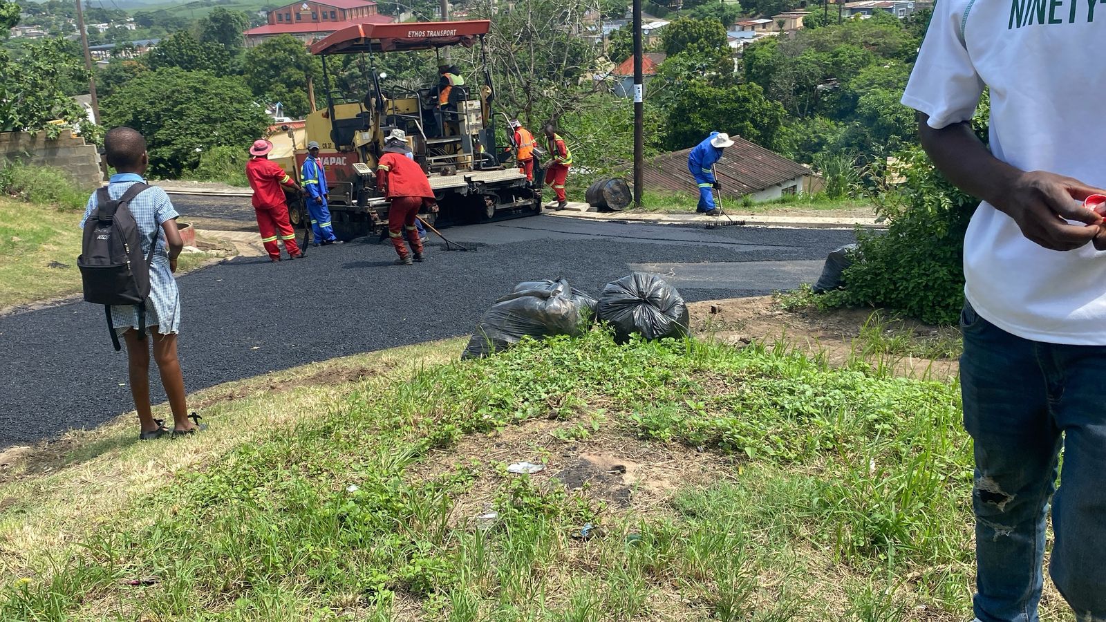 Tarring & asphalt image 18